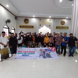 Gandeng  komunitas Motor, PT.Mitra Sendang Kemakmuran ajak Paguyuban Honda Banten Berbagi berkah Ramadhan